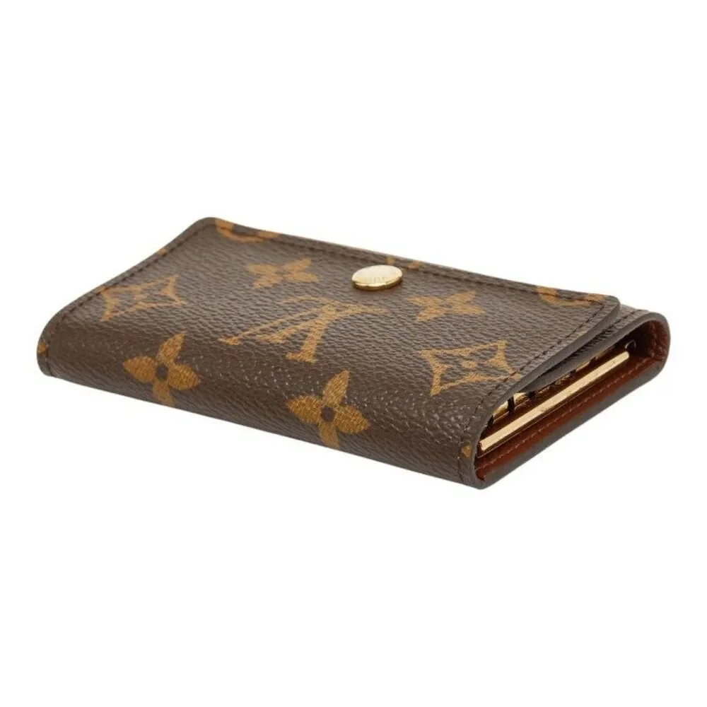 Louis Vuitton Multicle 6 Key Holder M62630